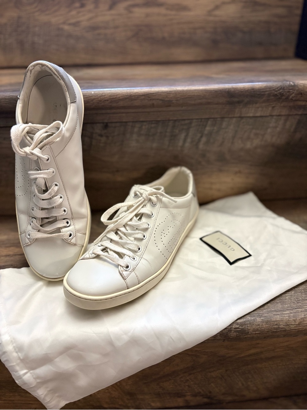 Gucci White Leather Low-Top Women's Sneakers